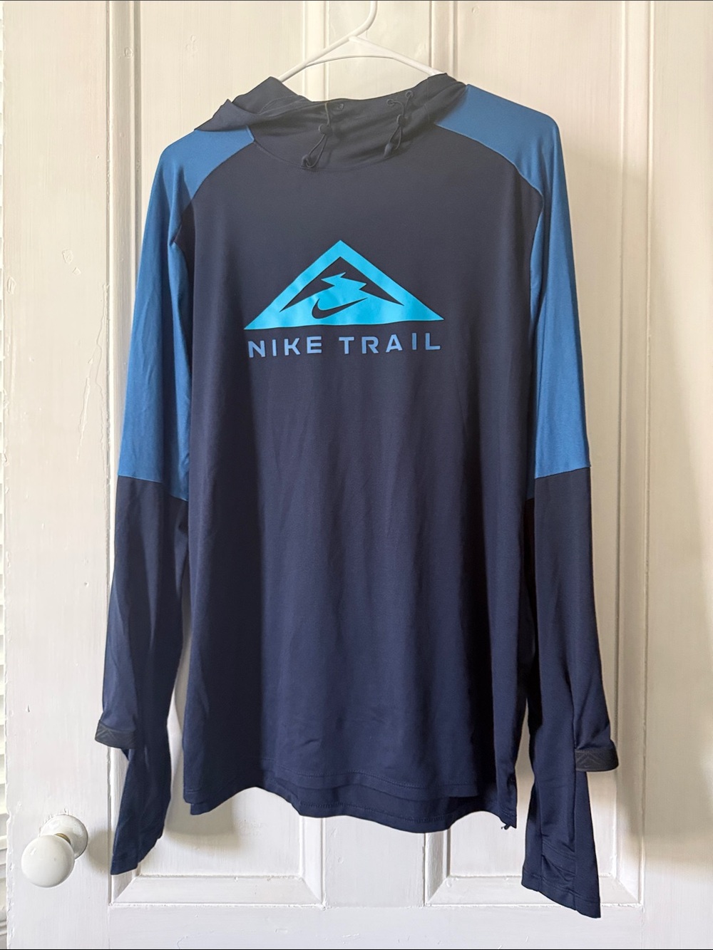 Nike Men's Long-Sleeve Trail Hooded Shirt - Navy & Blue